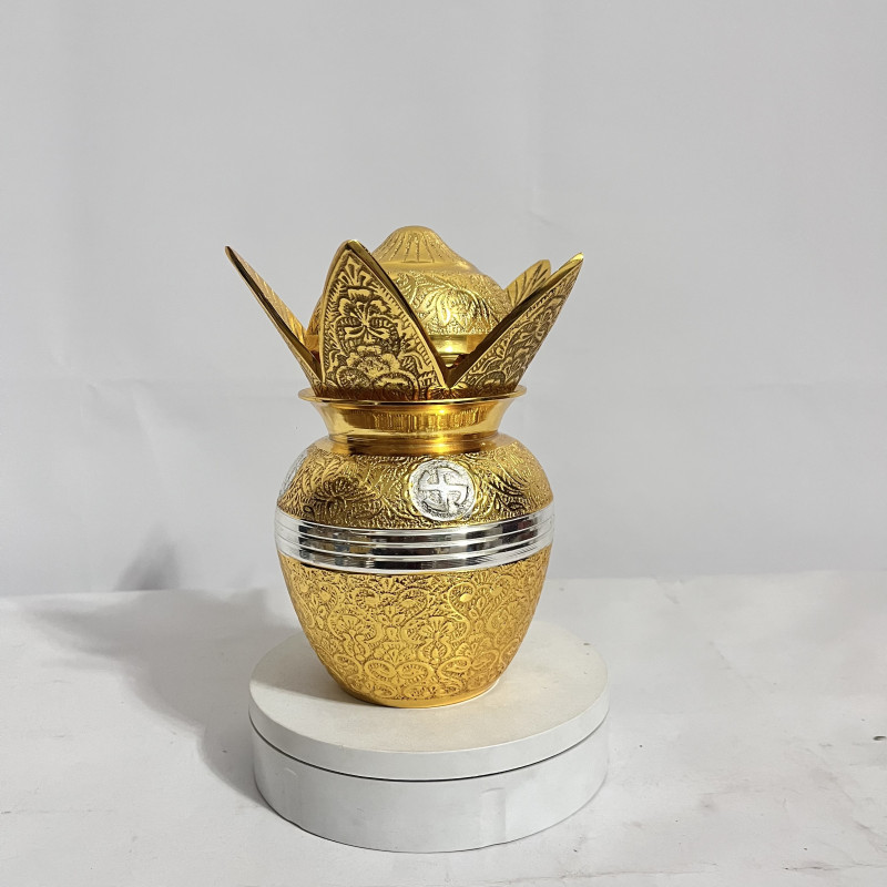 Gold Plated Puja Kalash with Coconut & Mango Leaves – Royal Velvet Gift Box